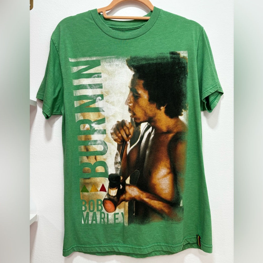 Green Bob Marley burnin Tshirt with Bob Marley on front